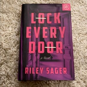 Lock every door by Riley sager
